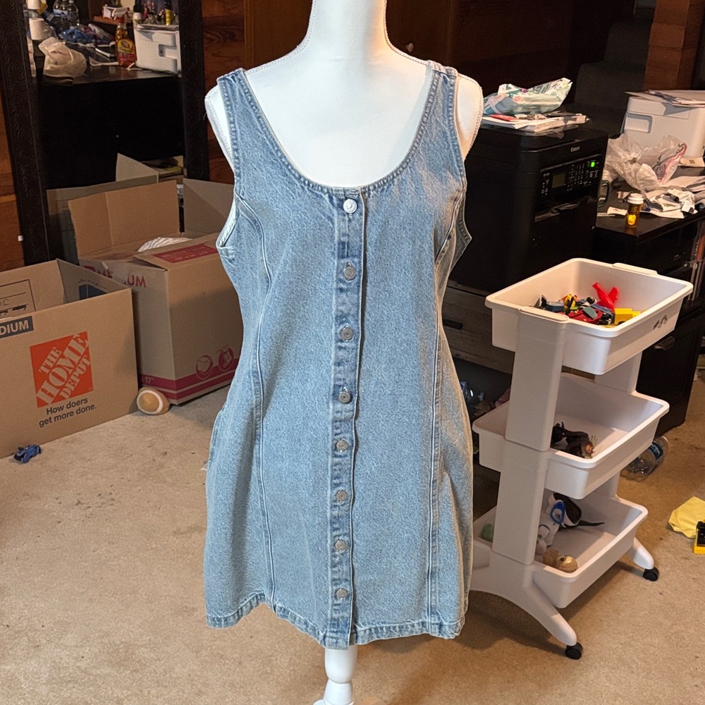 Stylish Blue Button-Down Denim Mini Dress